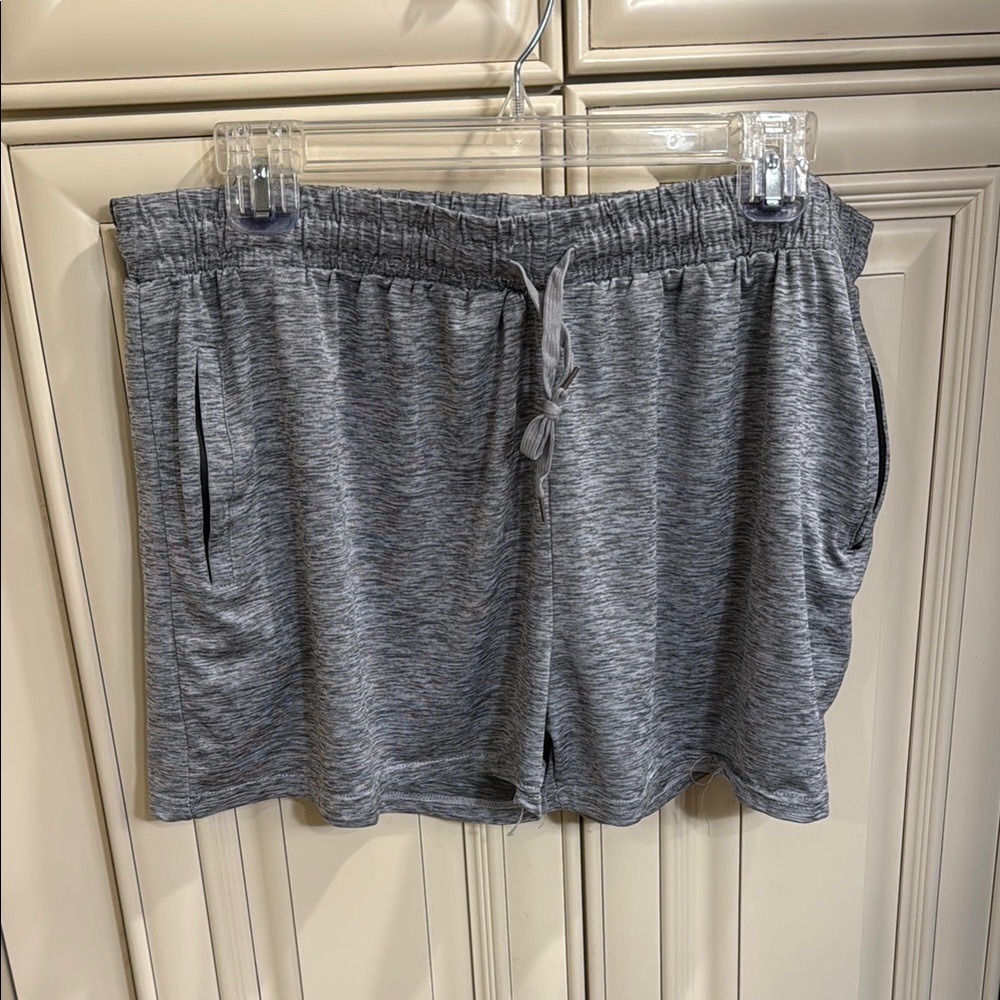 Real Essentials Athletic Shorts 🩳 with pockets